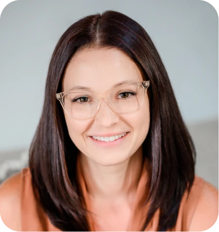 Picture of Mélyssa, the owner and team lead bookkeeper of TandemBooks.